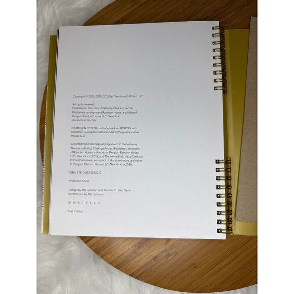 New The Home Edit Workbook: Prompts, Activities, and Gold Stars to Help You - Picture 8 of 8